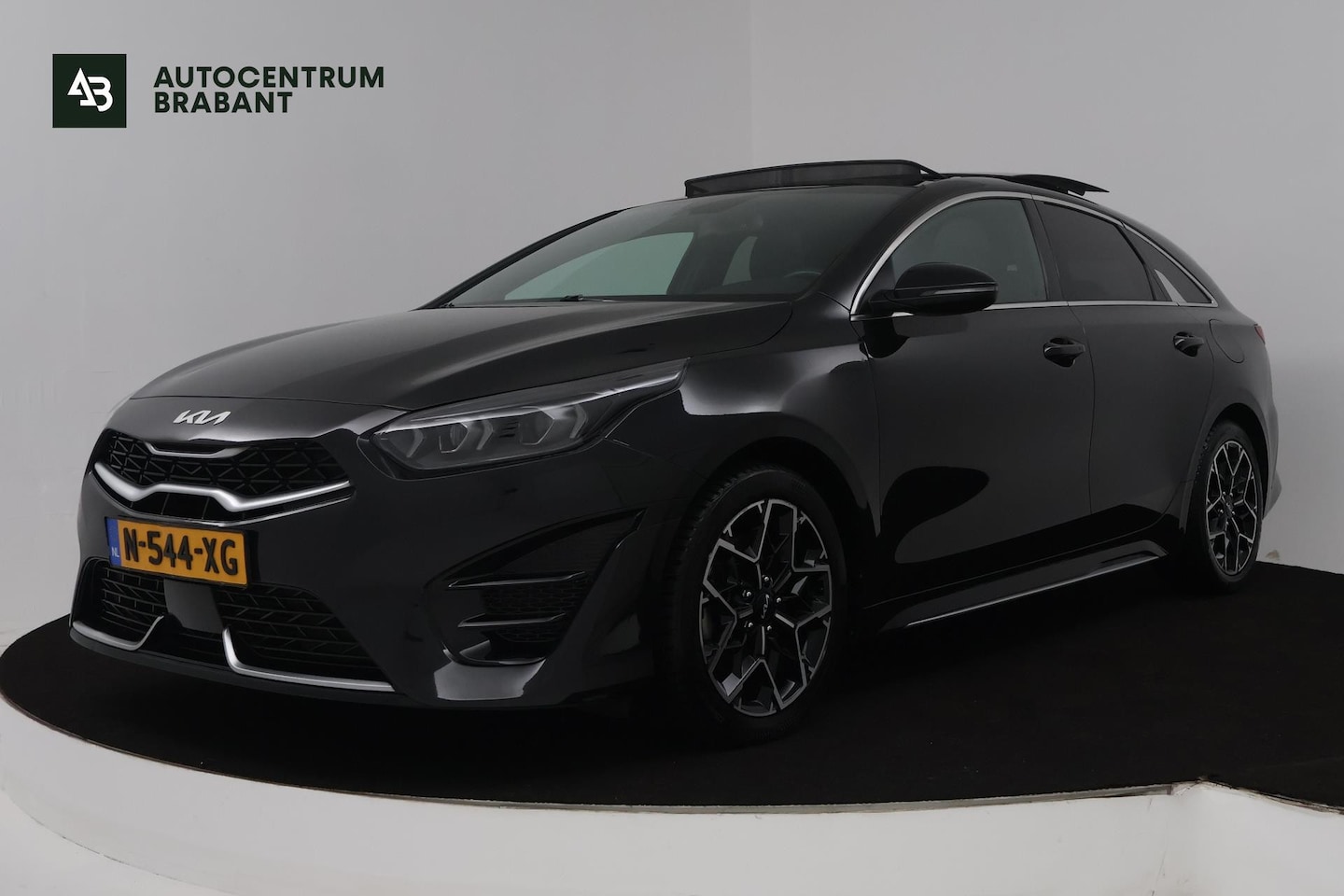 Kia Pro cee'd - 1.5 T-GDi GT-Line (PANORAMADAK, STOEL-/STUURVERWARMING, STUURHULP, 1e EIGENAAR, GOED ONDER - AutoWereld.nl