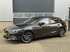 Mazda 3 - 3 2.0 SkyActiv-G 120 GT-M Full Option, Camera, Stuurverwarming, HUD