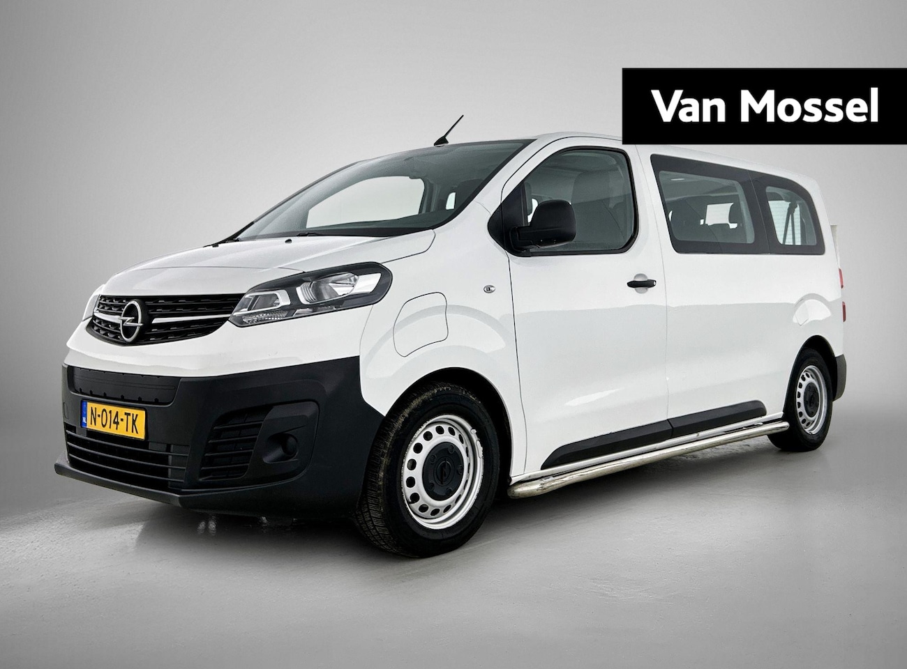 Opel Vivaro-e Combi - L2H1 75 kWh - AutoWereld.nl