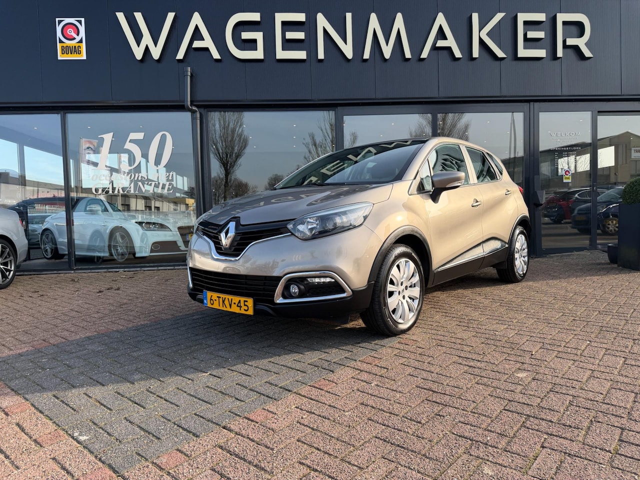 Renault Captur - 0.9 TCe Expression Airco|Cruise|Trekhaak! - AutoWereld.nl