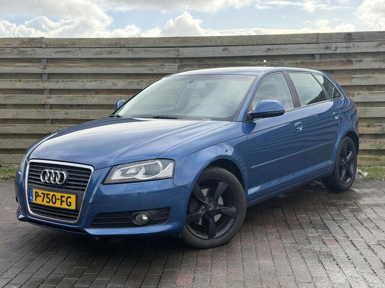 Audi A3 Sportback - 1.4 TFSI Attraction 1.4 TFSI Attraction - AutoWereld.nl