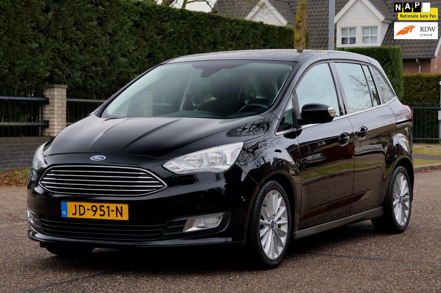 Ford Grand C-Max - 1.0 Titanium | NAVI | CLIMA | CRUISE | DISTRIBUTIE VERVANGEN | ZEER MOOIE GOED ONDERHOUDEN - AutoWereld.nl
