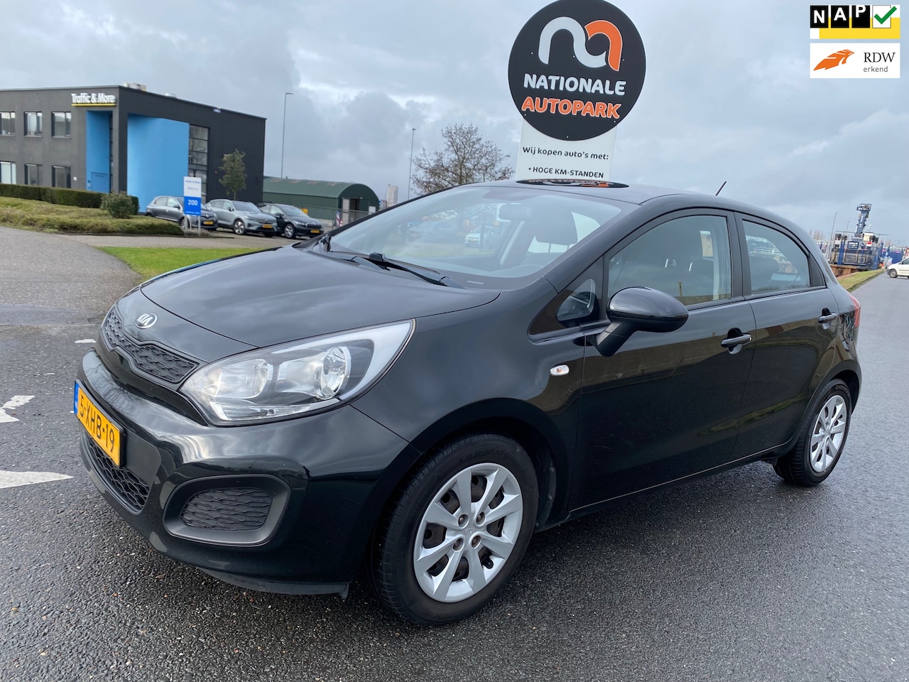 Kia Rio - 2014 * 1.2 CVVT ComfortLine * AIRCO * ELEC. RAMEN * NWE APK * TOP AUTO! - AutoWereld.nl