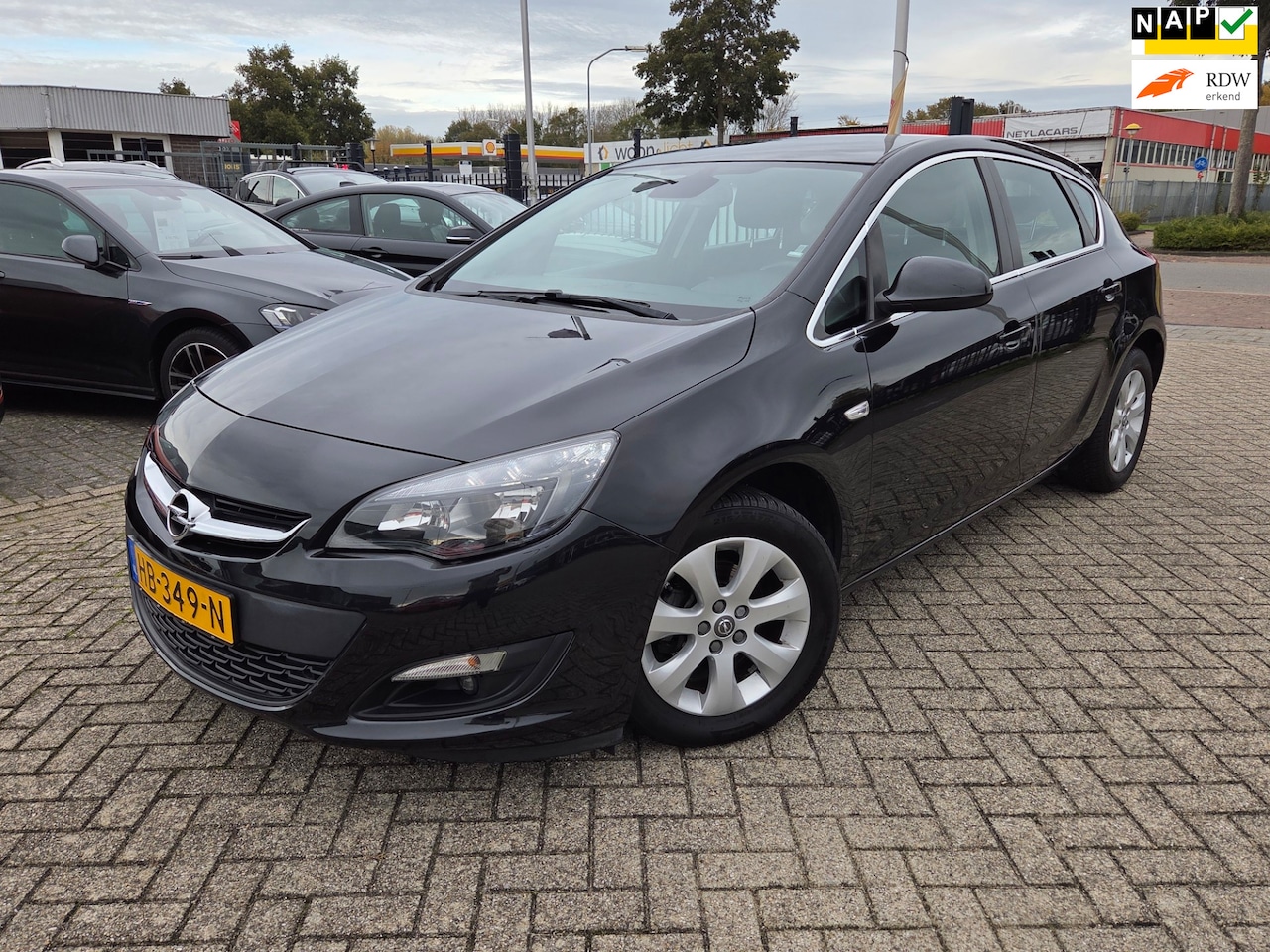 Opel Astra - 1.4 Turbo NIEUW MOTOR MET JAAR GARANTIE - AutoWereld.nl