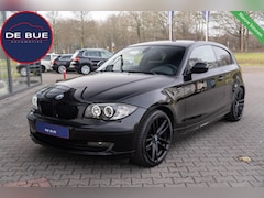 BMW 1-serie - 118i LCI M-Sport|Org NL NAP|2e Eig.|6 bak|Bi-Xenon|Trekhaak|Airco|Nieuwe Distributie|Volle