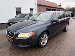 Volvo V70 - D3 Summum Automaat