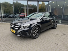 Mercedes-Benz GLA-Klasse - 180 Sport Night Edition , Xenon, Nav, Clima, Stoelverw, Standkachel, Camera