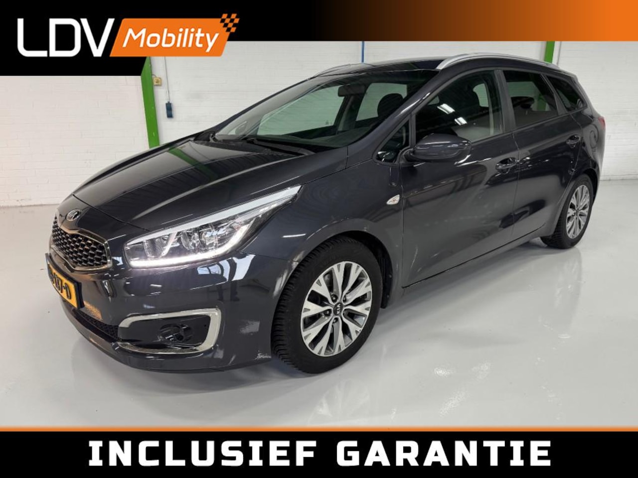 Kia Cee'd - 1.0 T-GDI Design Edition / Trekhaak / Navigatie / Bluetooth / Cruise controle - AutoWereld.nl
