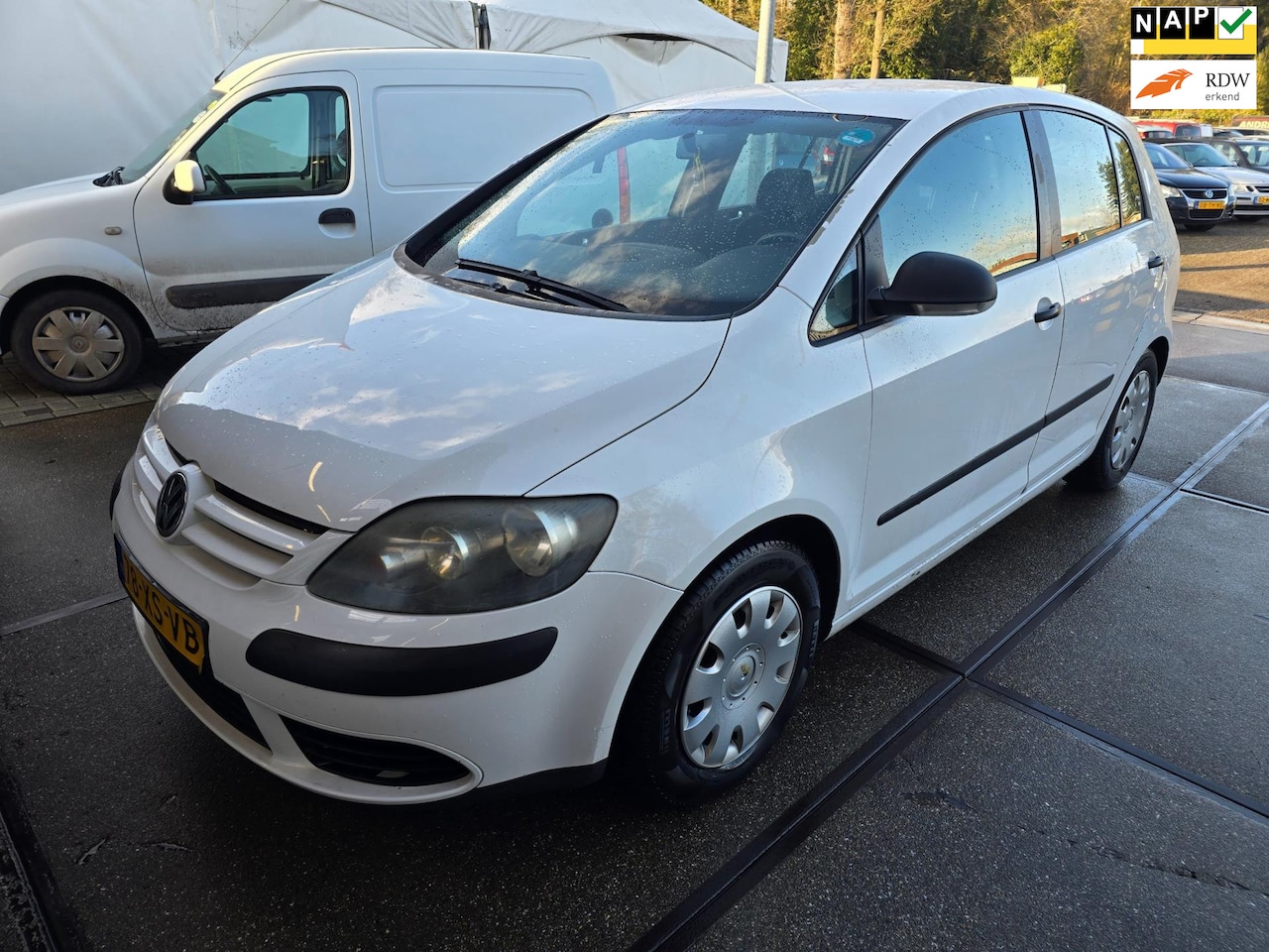 Volkswagen Golf Plus - 1.9 TDI Trendline H6 1.9 TDI Trendline H6 - AutoWereld.nl