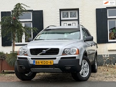 Volvo XC90 - 2.5 T Kinetic|7-Persoons|Leder|Trekhaak|