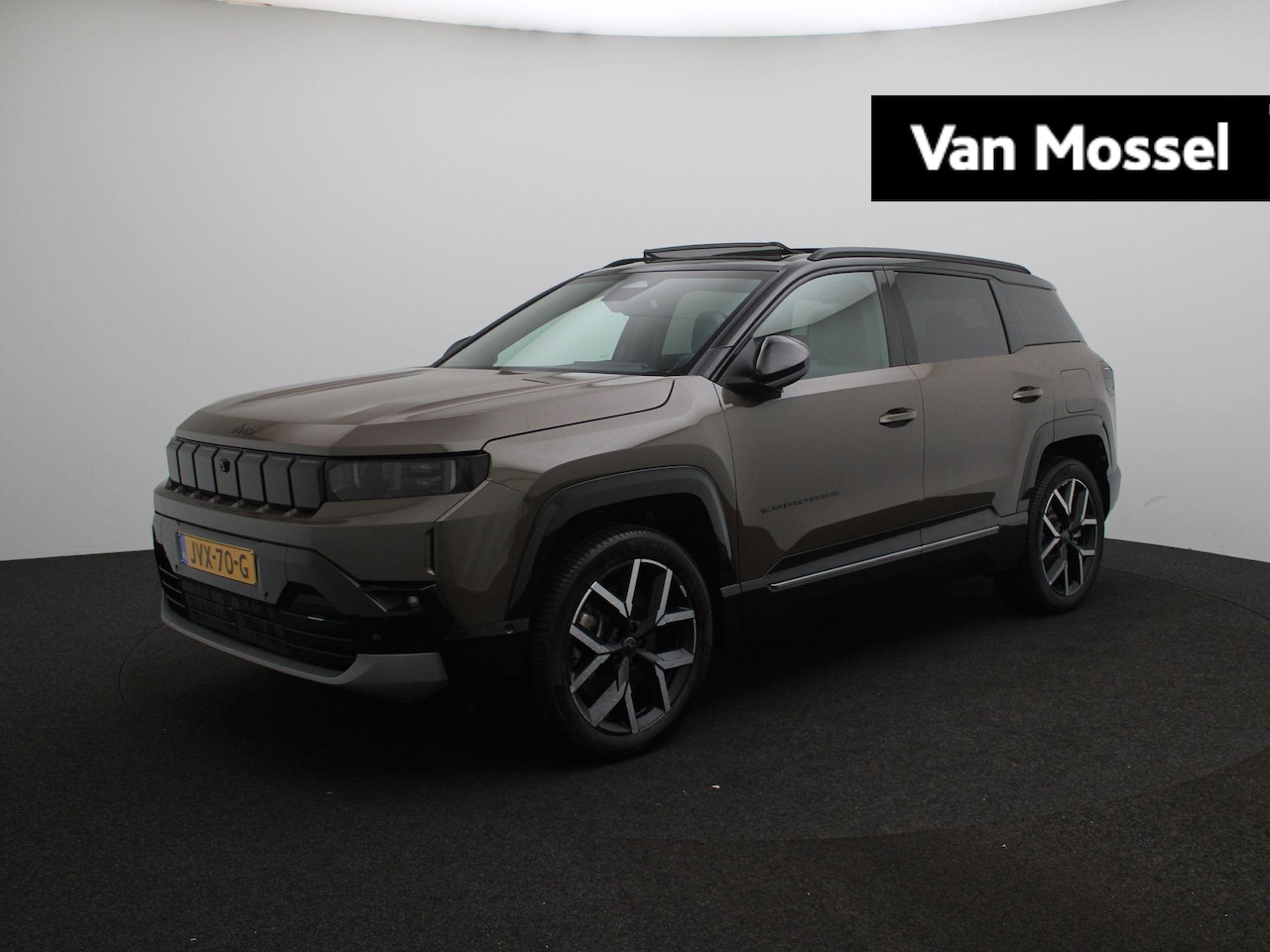 Jeep Compass - First Edition 74 kWh || NU BIJ VAN MOSSEL OPC BREDA || 2 + 6 JAAAR GARANTIE || - AutoWereld.nl
