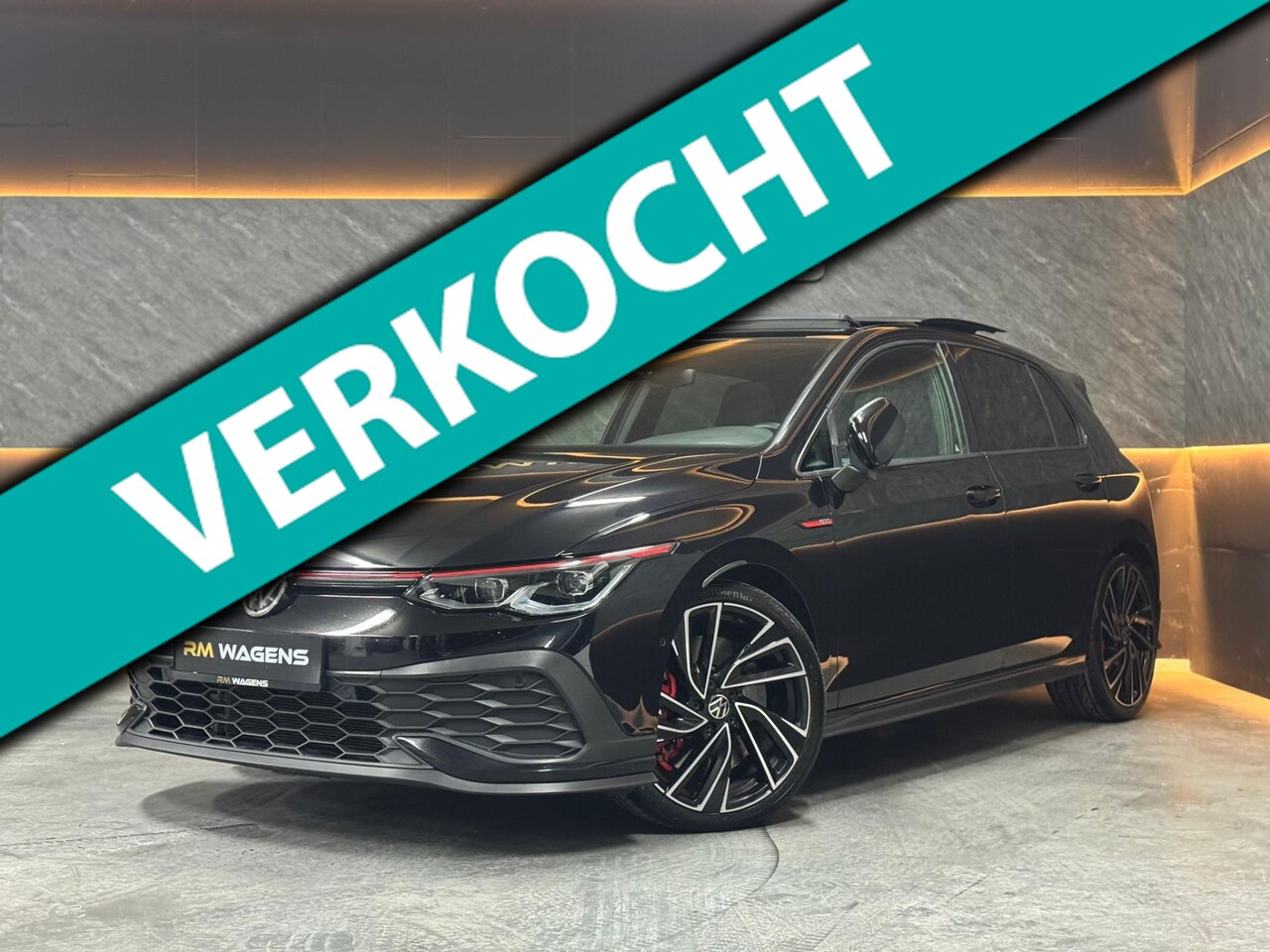 Volkswagen Golf - 2.0 TSI GTI Clubsport|PANO|H&K|CARPLAY|IQ|CAM|SFEERV - AutoWereld.nl