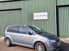 Volkswagen Touran - 1.4 TSI Highline AUTOMAAT - GOED ONDERHOUDEN - NETTE STAAT