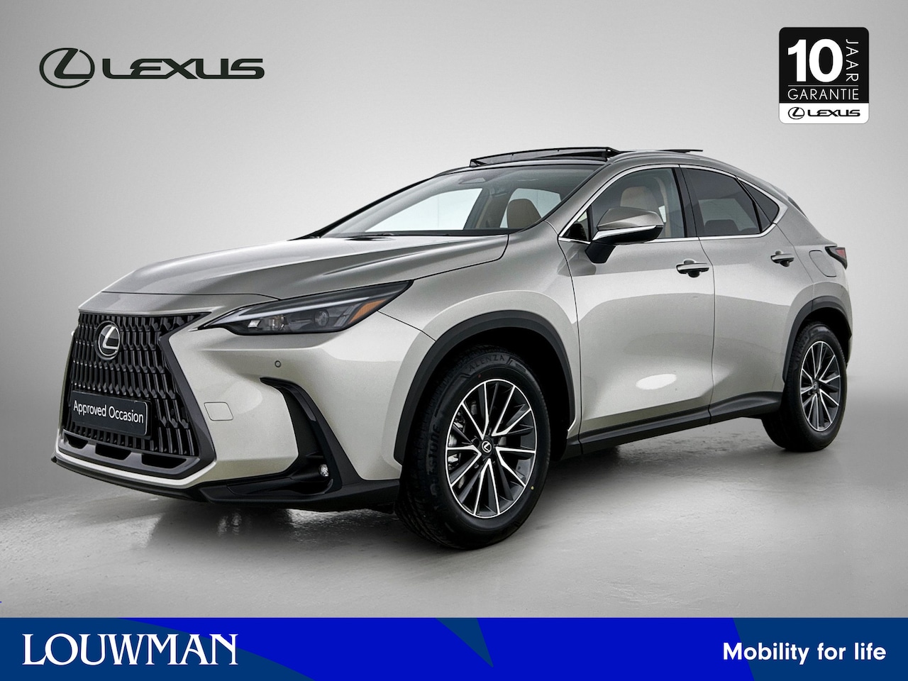 Lexus NX - 450h+ AWD Luxury Line | Explorer Pack | Panoramisch dak | - AutoWereld.nl