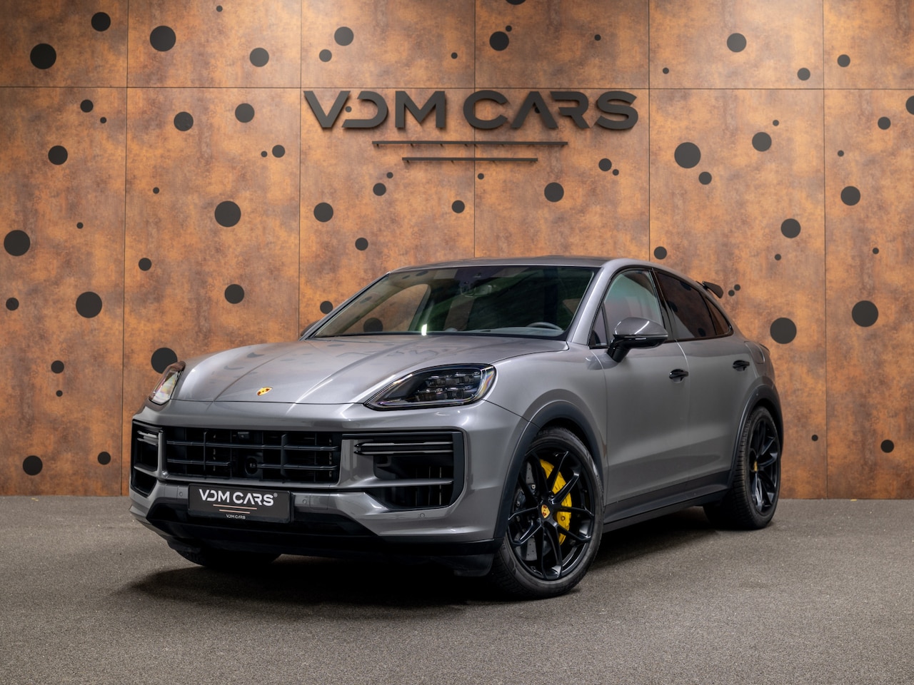 Porsche Cayenne Coupé - 4.0 Turbo E-Hybrid GT | Burmester | Achterasbest. | HUD | Nachtzicht | 18-weg | - AutoWereld.nl