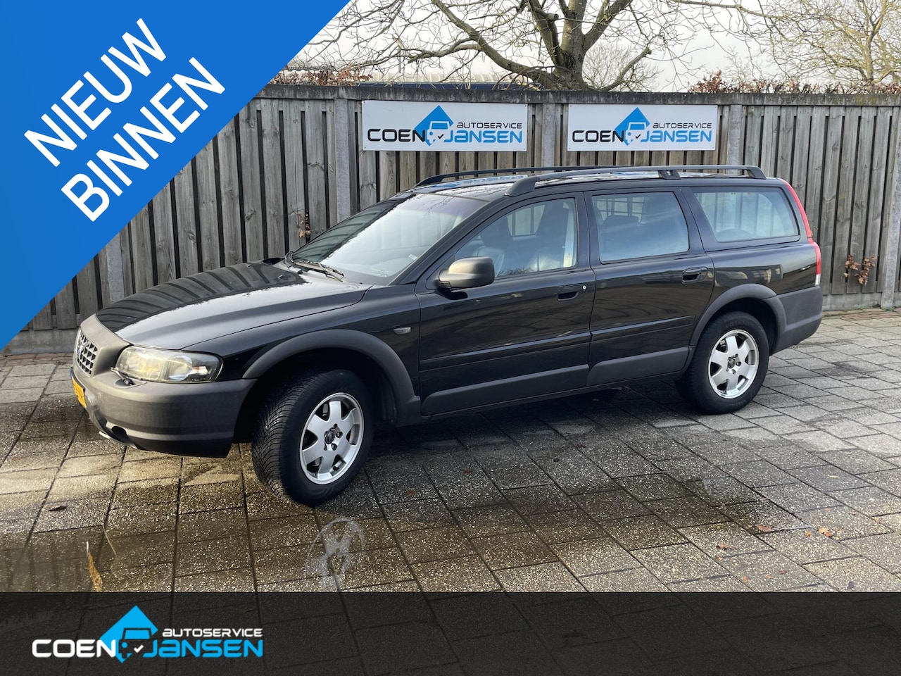 Volvo V70 Cross Country - 2.4 T Comfort Line Blijvend Youngtimer - AutoWereld.nl