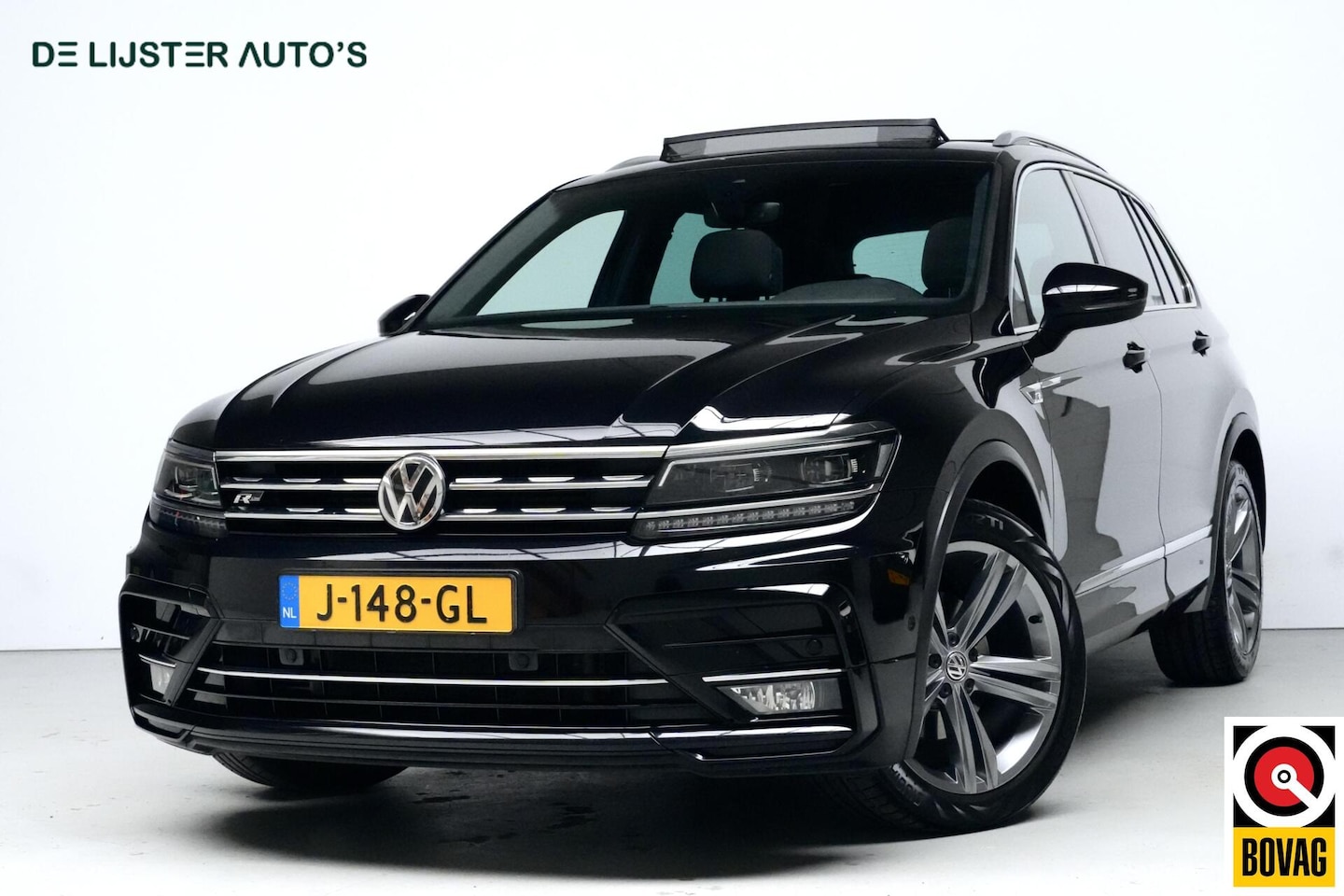 Volkswagen Tiguan - 1.5 TSI ACT R Line Automaat | Pano-dak | CarPlay | Virtual | Stoelverwarming | Acc | Camer - AutoWereld.nl