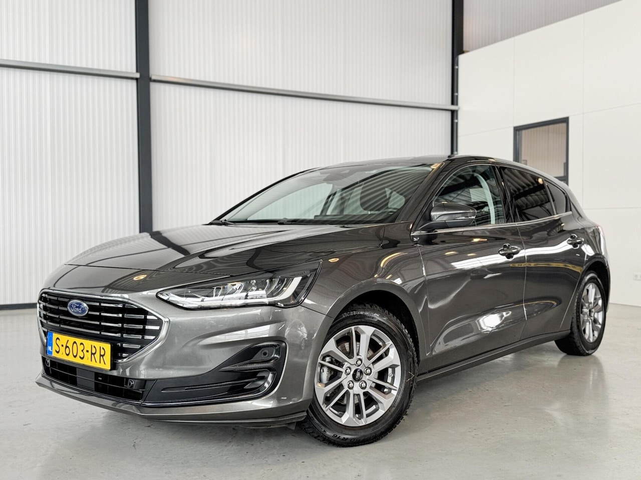 Ford Focus - 1.0 EcoBoost Hybrid Titanium 1.0 EcoBoost Hybrid 125pk Titanium - AutoWereld.nl