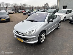 Peugeot 206 CC - 1.6-16V Zeer Nette Staat weinig km