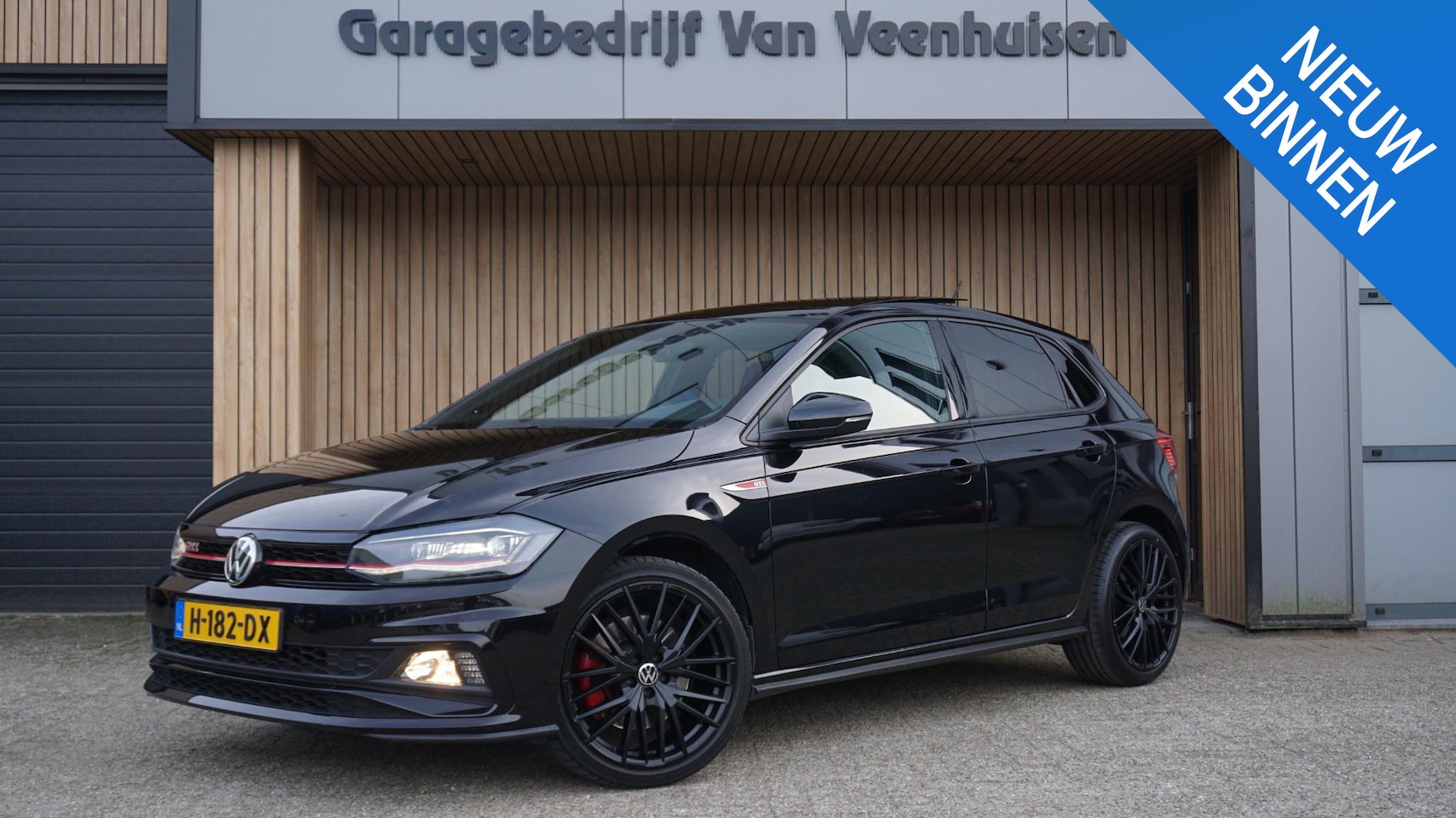 Volkswagen Polo - GTI 2.0 TSI 200PK 5DRS DSG Pano.Dak Leder/Alcantara 18inch LM Keyless Virtual Beats Keyles - AutoWereld.nl