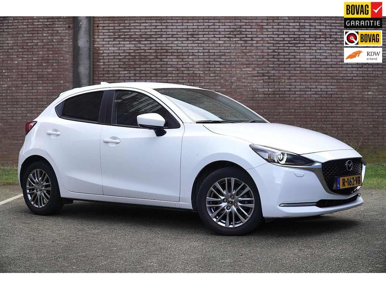 Mazda 2 - 1.5 Skyactiv-G Luxury 1.5 Skyactiv-G Luxury, Airco, Apple Carplay, Lichtm. Velgen, Trekhaak, Ned. Auto - AutoWereld.nl