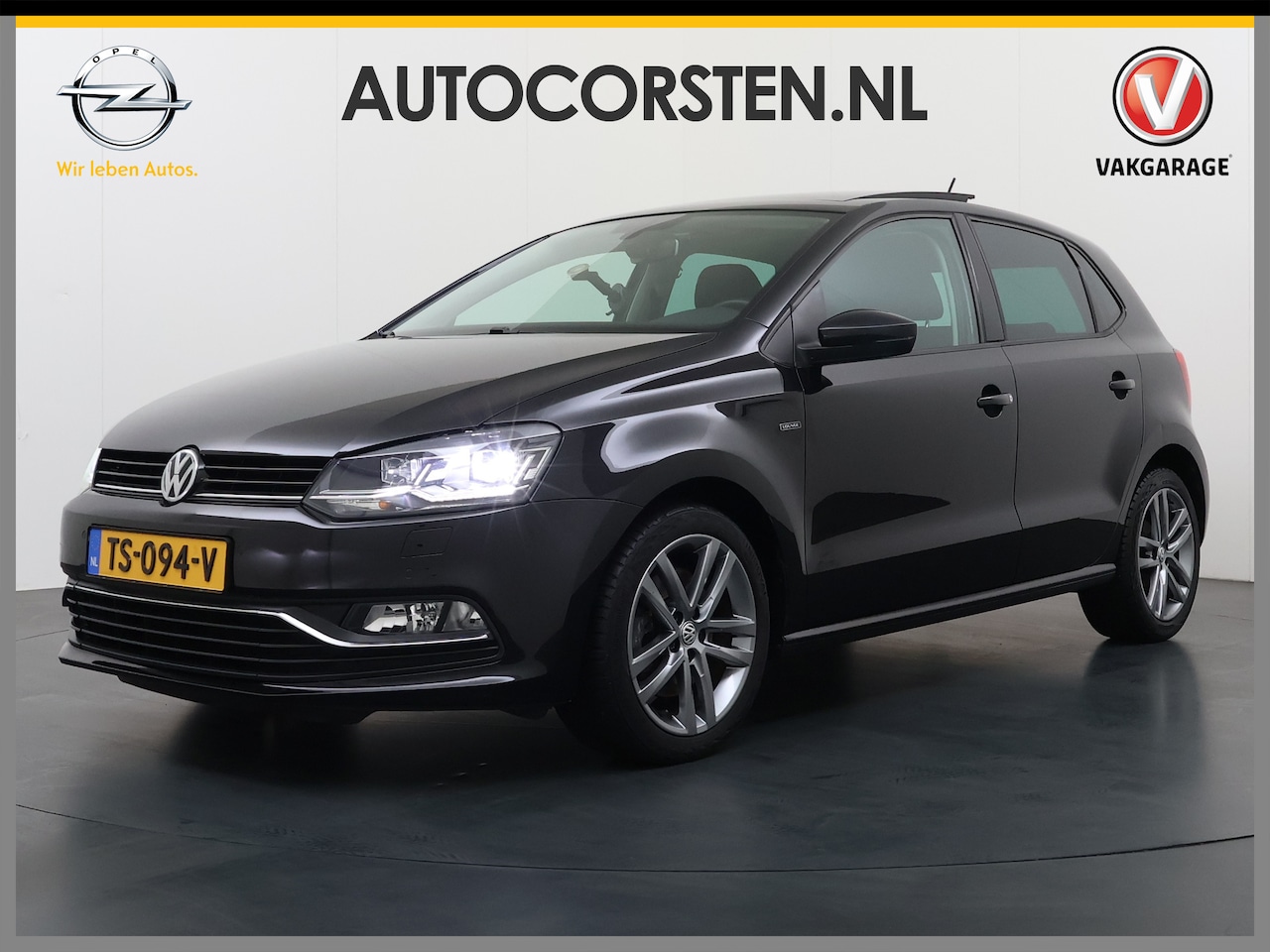 Volkswagen Polo - 1.2T AUT-7 DSG 111pk Panorama-Schuif-dak PDC-a+v Highline Mirror-Link Navi ECC Elek+Verwar - AutoWereld.nl