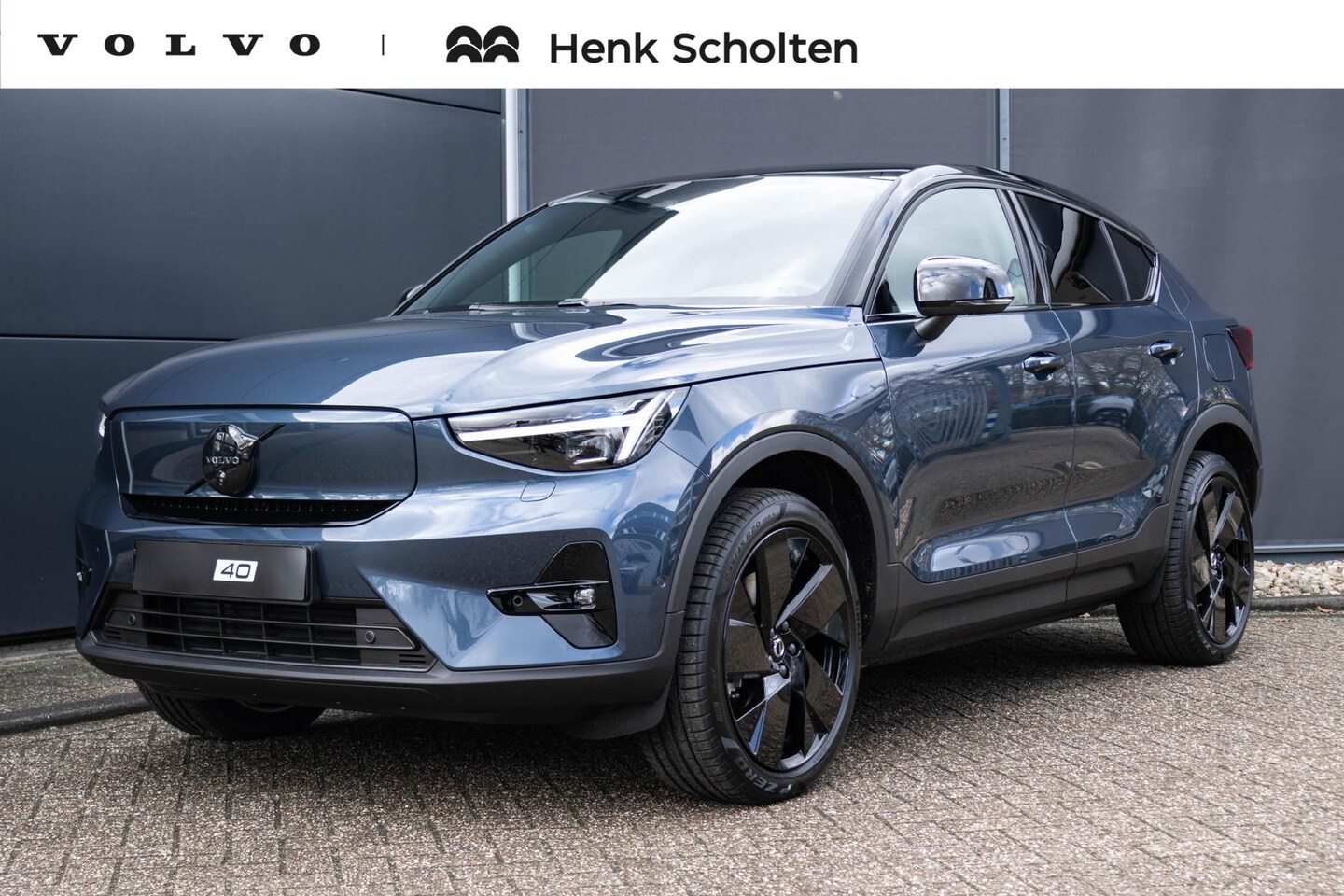 Volvo EC40 - Single Motor Extended Range Plus Black Ed. 82 kWh | Direct leverbaar | Harman Kardon Premi - AutoWereld.nl