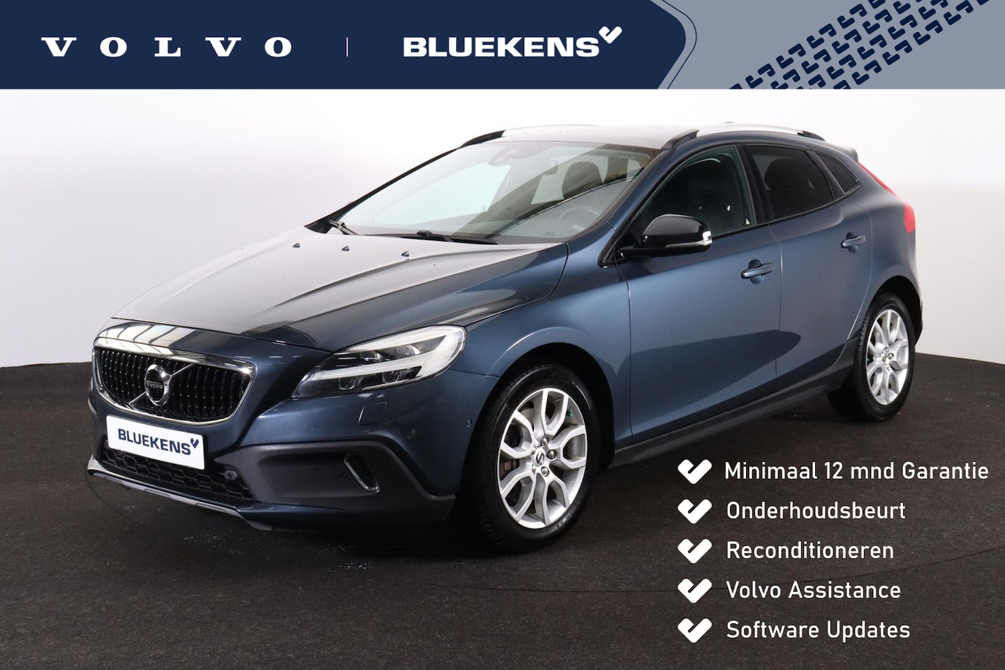 Volvo V40 Cross Country - T3 PolarPlus Luxury - Panoramadak - Harman/Kardon audio - Verwarmde voorstoelen - Parkeerc - AutoWereld.nl