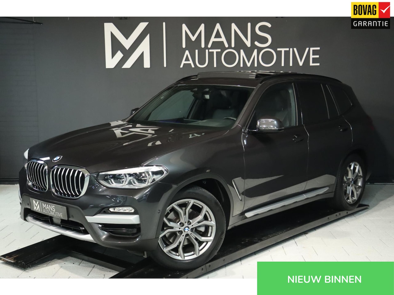 BMW X3 - XDrive20i / PANO / HUD / ACC / MEMORY / KEYLESS / DEALER SERVICE! - AutoWereld.nl