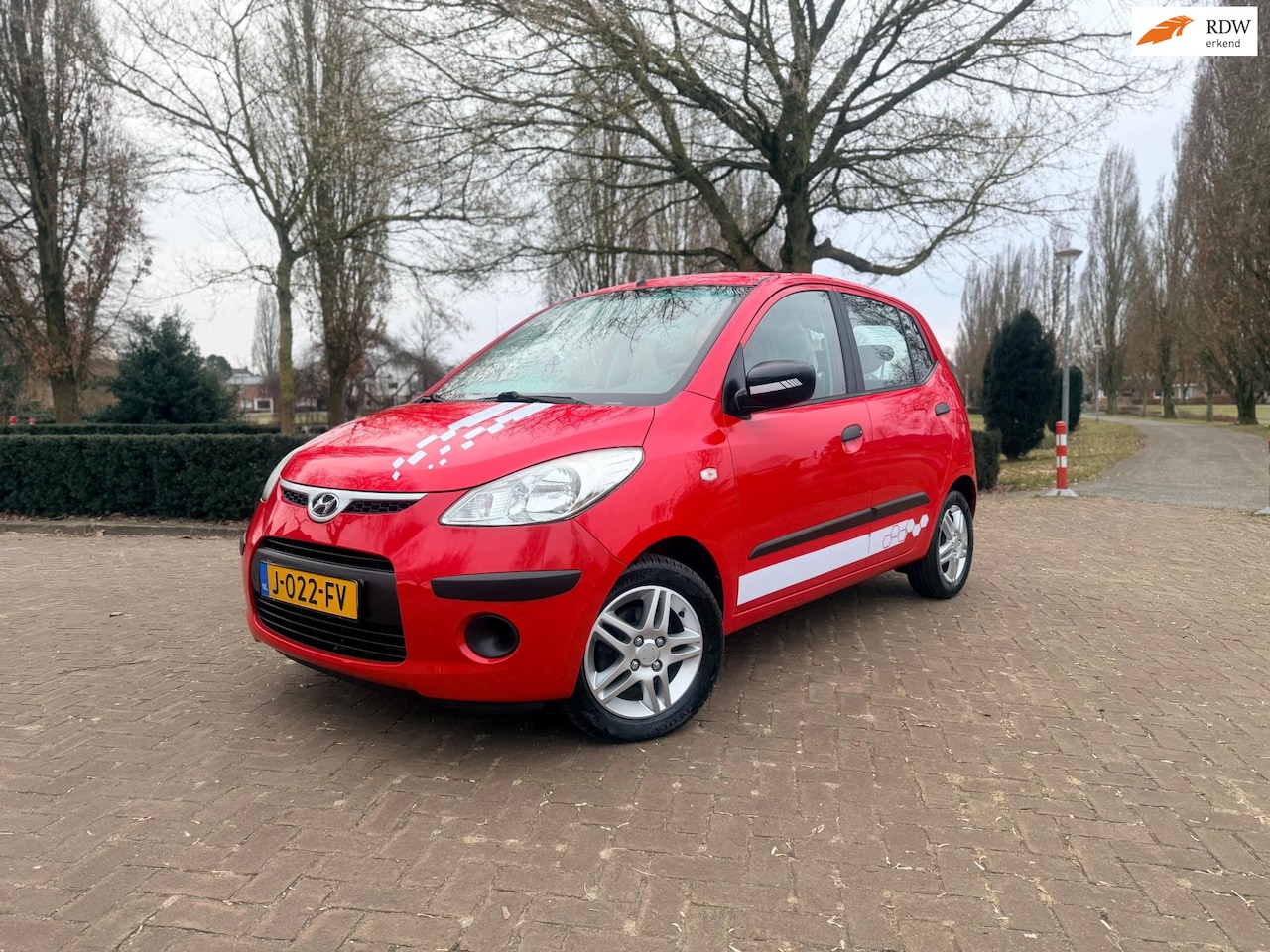 Hyundai i10 - 1.25i Pure Sport | Bluetooth | Airco | 5 deurs | Nw. APK - AutoWereld.nl