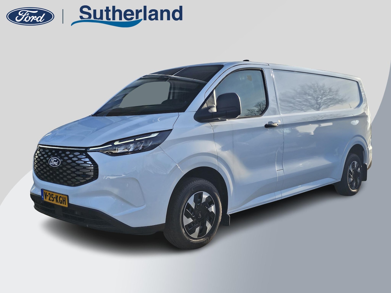 Ford E-Transit Cust. - 320 L2H1 Trend 65 kWh 136pk | Navigatie | Adaptieve Cruise Controle | Stoel/Stoel configur - AutoWereld.nl