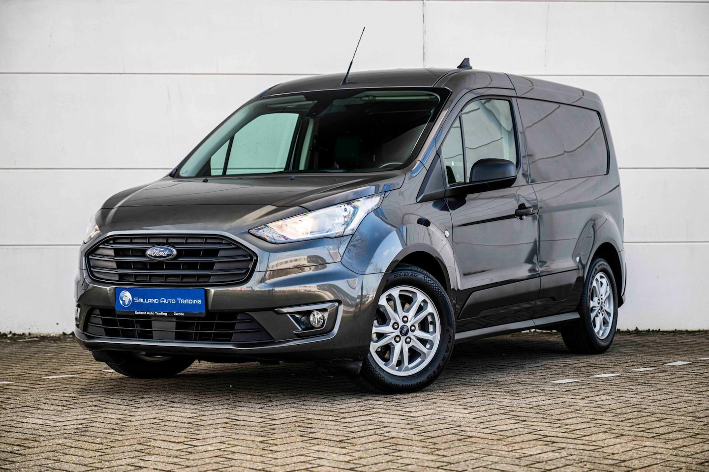 Ford Transit Connect - 1.0 Ecoboost 100pk MARGE 3-PRS |Airco|Cruise|Camera|Trekhaak|Carplay| - AutoWereld.nl
