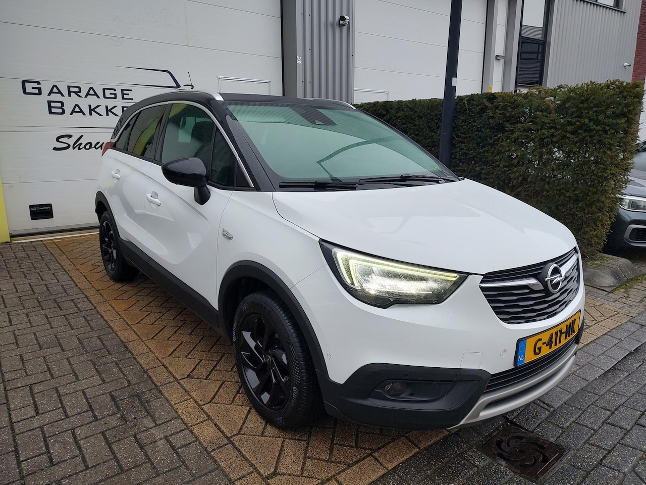 Opel Crossland X - 1.2 Turbo Innovation 130Pk Automaat Trekhaak Navigatie-Carplay Cruise-Control Eerste-Eigen - AutoWereld.nl