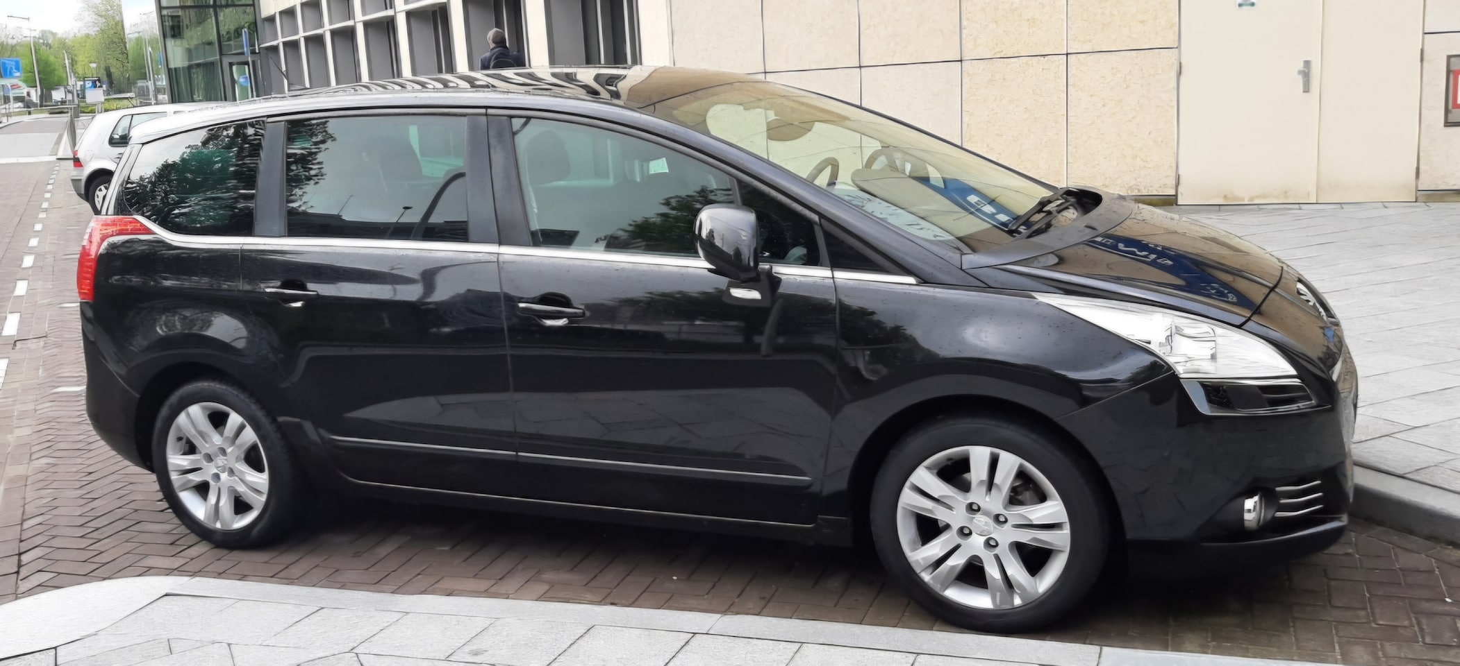 Peugeot 5008 - 1.6 VTi ST Premiere 7p. - AutoWereld.nl