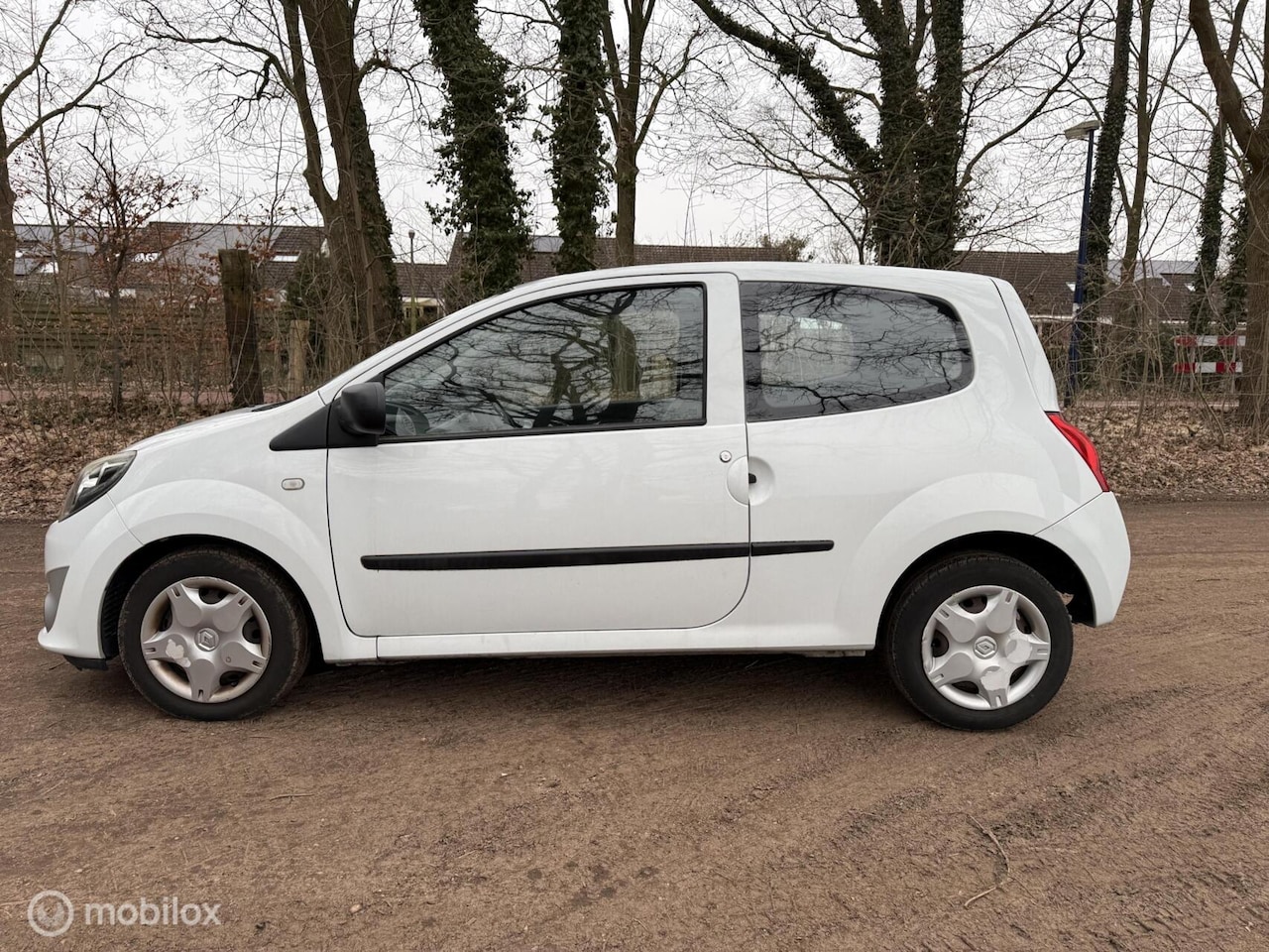Renault Twingo - 1.2-16V Authentique 1.2-16V Authentique - AutoWereld.nl