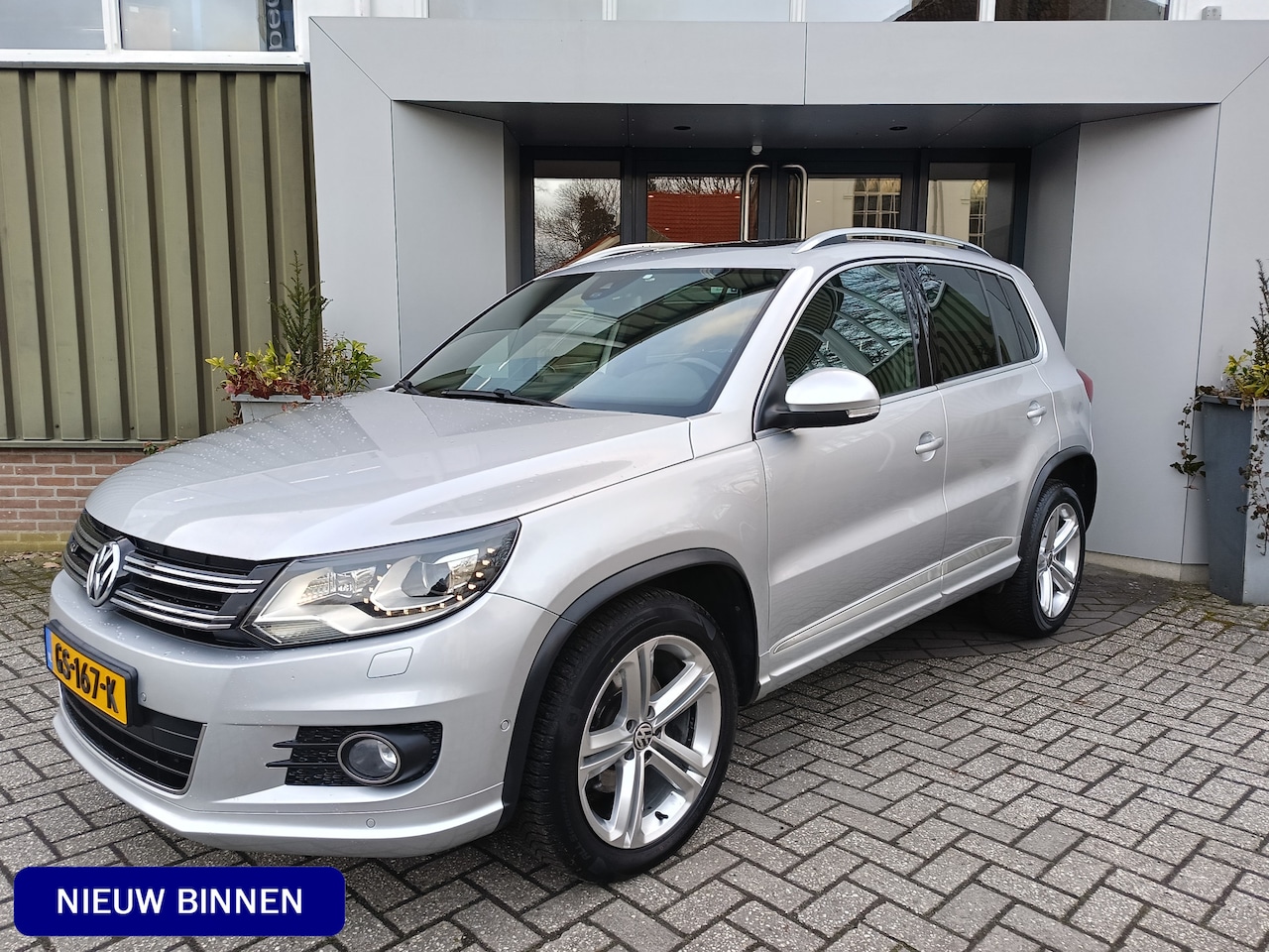 Volkswagen Tiguan - 1.4 TSI R-Line Edition | Trekhaak | LED | Pano  | R- Line | NAP | - AutoWereld.nl