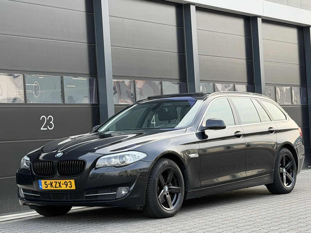 BMW 5-serie Touring - 520d Panorama Clima Xenon PDC - AutoWereld.nl