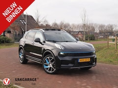 Lynk & Co 01 - 1.5 | Panoramadak | 360 Camera | Apple Carplay | Sfeerverlichting |