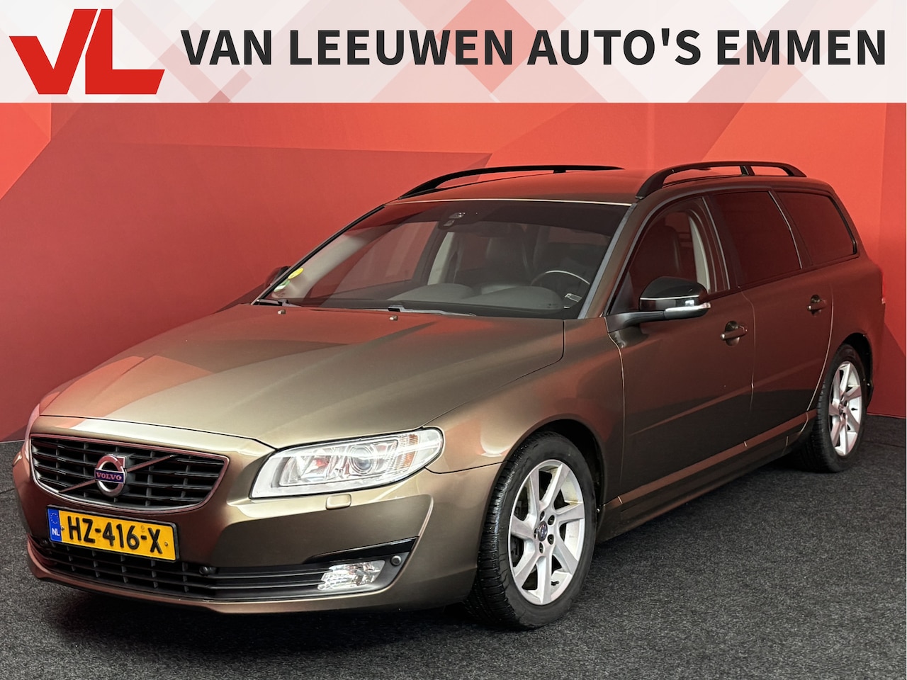 Volvo V70 - 2.0 D4 Summum | Trekhaak | Leder - AutoWereld.nl