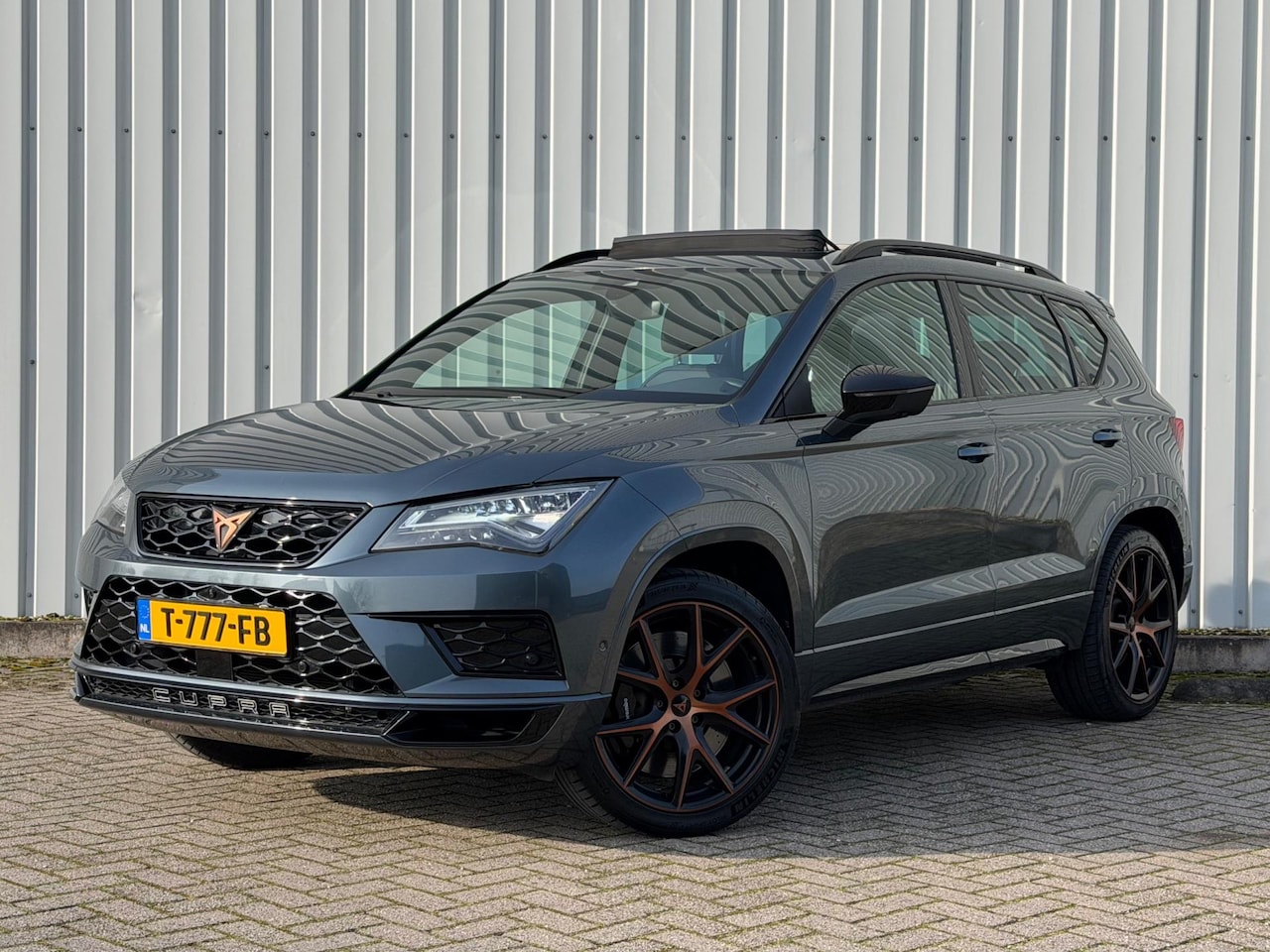 CUPRA Ateca - 2.0 TSI 4DRIVE|Pano|360 camera|Virtual|Stoelverwarming|Elektrische-klep - AutoWereld.nl