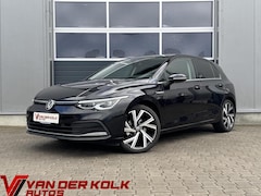 Volkswagen Golf - 1.5 eTSI Style | LED | Stoelverwarming | Adaptive cruise | Carplay | Camera | Trekhaak