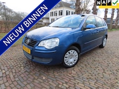 Volkswagen Polo - 1.4-16V Optive Airco Stuurbekrachtiging 5 Drs | Apk t/m 5-2-2027 |
