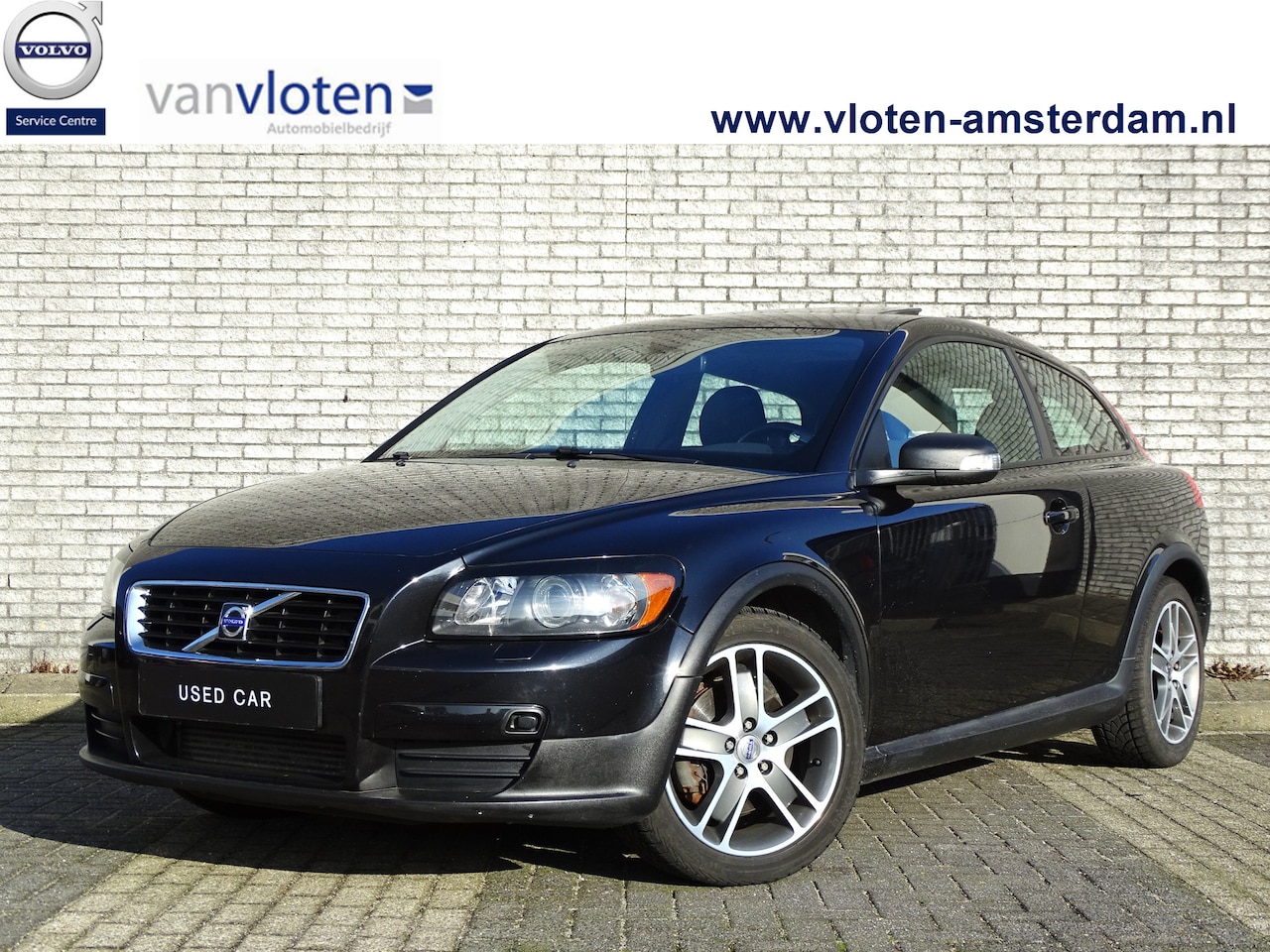 Volvo C30 - 2.5 T5 Momentum | Automaat | Trekhaak | Schuifdak | Youngtimer - AutoWereld.nl