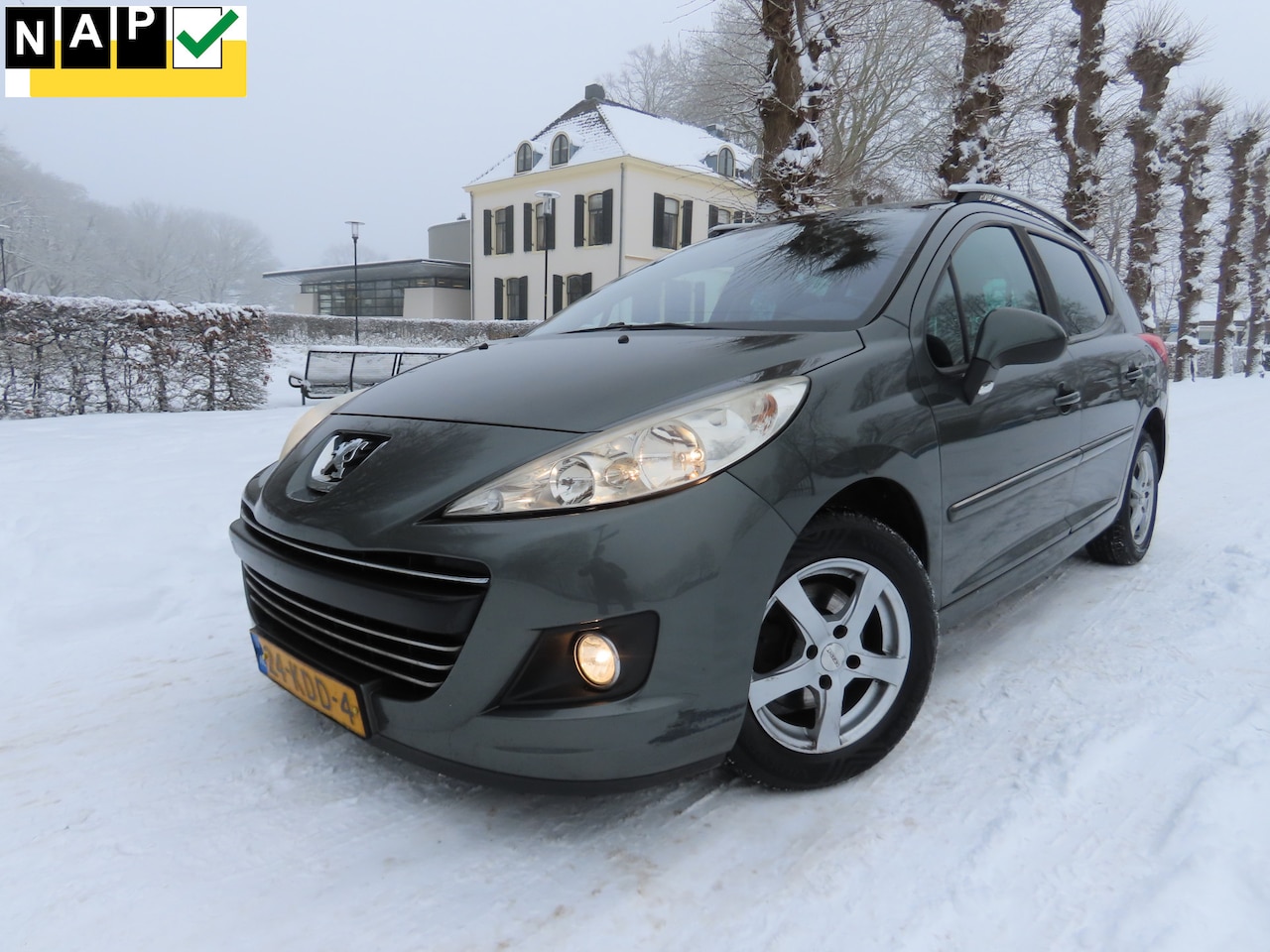 Peugeot 207 SW - 1.4 VTi XS Panoramadak Ecc Cruisecontrol Lm Velgen Trekhaak - AutoWereld.nl
