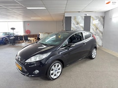 Ford Fiesta - 1.4 Ghia Apk Nieuw, Airco, Parksensoren, Key&Go, Lm velgen, N.A.P, 2 sleutels+Boekjes, Top