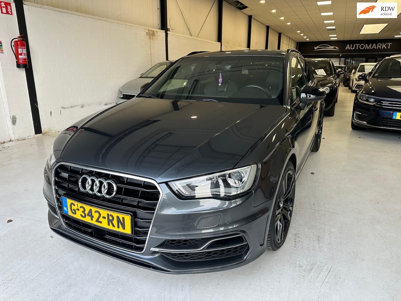 Audi A3 Sportback - 1.4 TFSI CoD Ambition Pro Line S 1.4 TFSI CoD Ambition Pro Line S - AutoWereld.nl