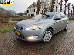 Ford Mondeo - 2.0-16V Limited Climatecontrol Cruisecontrol Navigatie Pdc Lm Velgen
