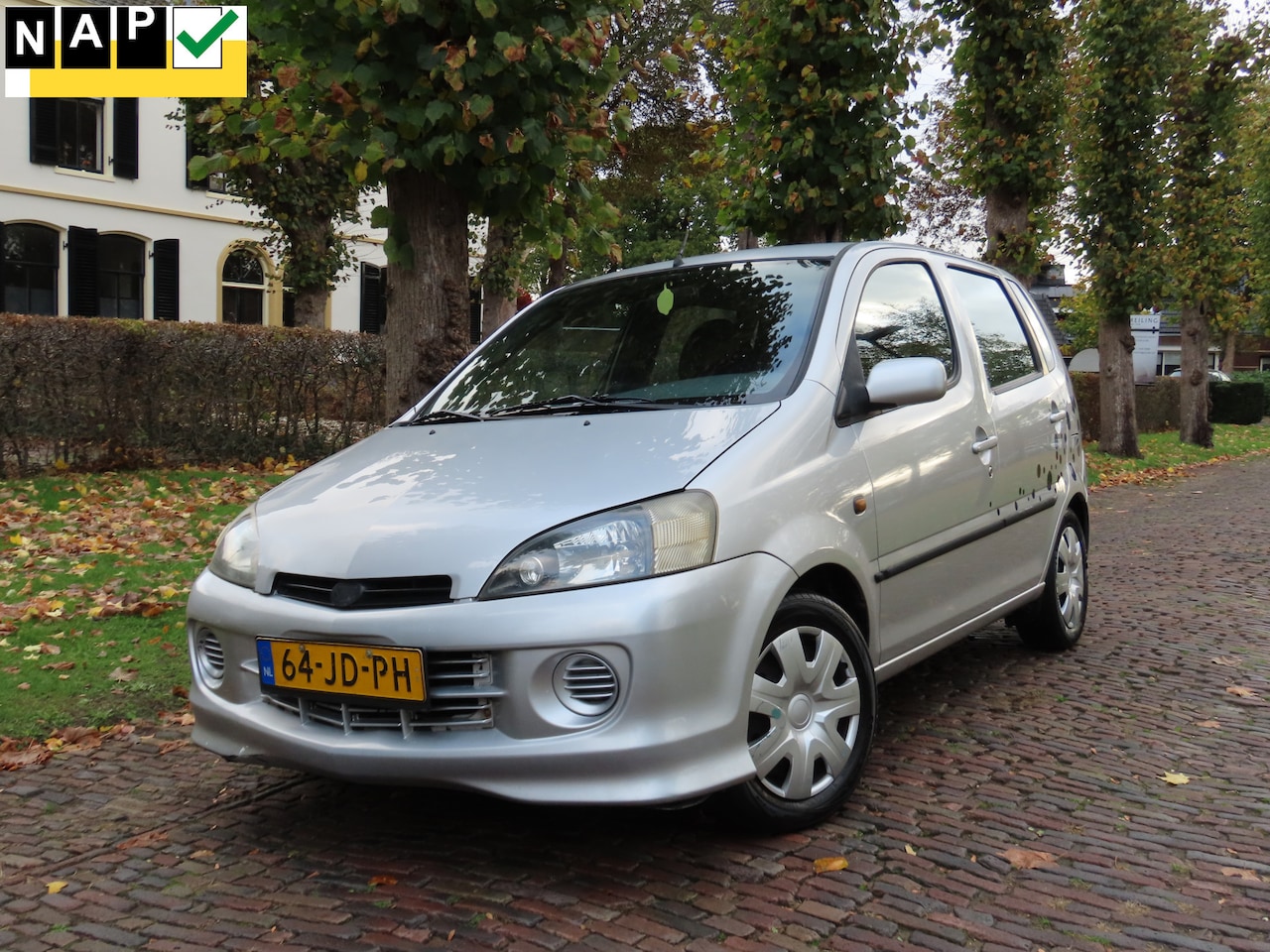 Daihatsu Young RV - 1.3-16V VTi Airco Stuurbekrachtiging 5 Drs Trekhaak ***Apk t/m 16-10-2026*** - AutoWereld.nl