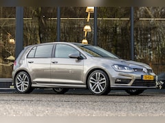 Volkswagen Golf - 1.2 TSI Connected Series