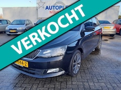 Skoda Fabia Combi - 1.2 TSI Drive nette goed onderhouden in Nederland nieuw geleverde auto met navigatie en cr